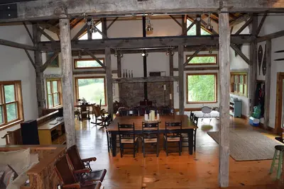Image de Retraite de grange de luxe. Escapade familiale parfaite toute l'année