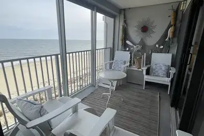 Image de Oceanfront-Corner Unit, Vues fantastiques, Confort de la maison, Deux parkings réservés!