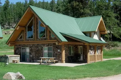 Image de Cabane en rondins de 2 chambres située au cœur de Black Hills