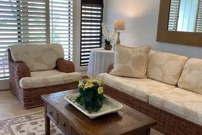 Image de Kiahuna Plantation Oceanfront Rénové Meilleur emplacement Rez-de-chaussée