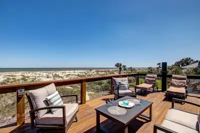 Image de Oceanfront Adorable duplex multifamilial, 4 chambres à coucher! Super endroit!