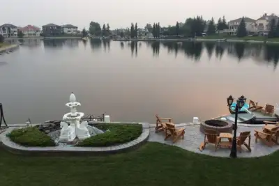 Image de Sur le lac. - Toute l'année Fun -Stay Somewhere Special