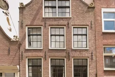 Image de Chambres et des vélos, Jordaan, Monument 17e siècle, Amsterdam, Rdc