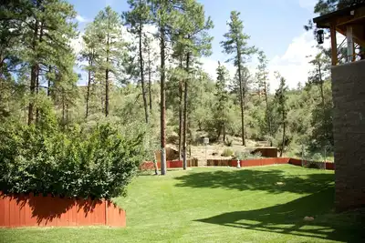 Image de Belle 6000 + Sq. Ft. Cabine, 6 Bd 4. 25 Baignoire