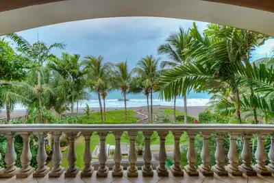 Image de Il suffit de Paradise. . . . . Oceanfront $ 185 par nuit. . . fou!