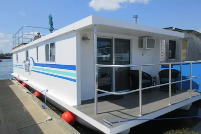 Image de Bateau-logement situé dans le magnifique port de Kittery \/ Portsmouth