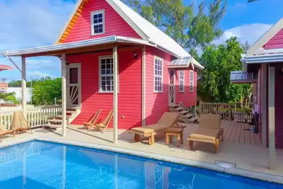 Image de Coral Cottage at Low Caye Cottages 1 sur 4 grands chalets