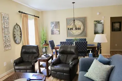 Image de Beau condo de 2 chambres dans le World Golf Village, King & Bear Community