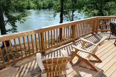 Image de Cabine du château vert sur la rivière Shenandoah