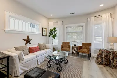Image de Discount: Steps to Beach! Santa Monica / Venice Beach House
