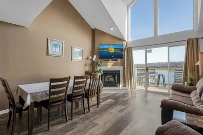 Image de 2 suites Master et 7 lits - Main Channel et Sand Beach