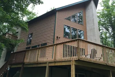Image de Profitez des beaux espaces extérieurs au Board-Bear Chalet-Mins à Jfbb & Rafting