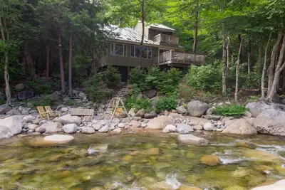 Image de Droit sur la rivière dans Loon Mountain Resort! Vues magnifiques! Marchez vers le télésiège!