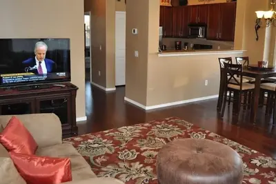 Image de Luxueuse Maison De Ville 3 Bd Dans Le Quartier Gilbert Très Désiré