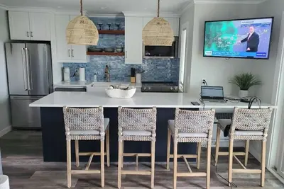 Image de 1 chambre \/ 1 salle de bain Montauk Oceanside Condo