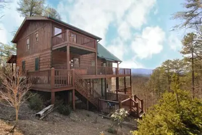 Image de Cabine de luxe isolée avec vue sur la montagne