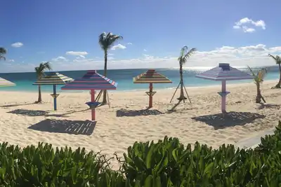 Image de 2 chambres en bord de mer comme vu sur Hgtv! ! !
