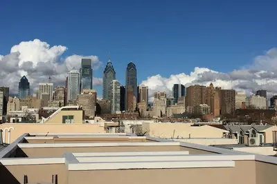 Image de Luxe Spacieux Accueil W / grand patio et terrasse sur le toit incroyable W / ville Voir
