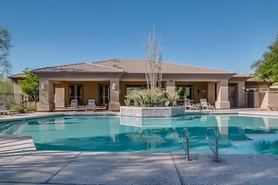 Image de Vues Sur La Montagne De Chaque FENÊTRE, Maison De Ville De Luxe Au Nord De Scottsdale!