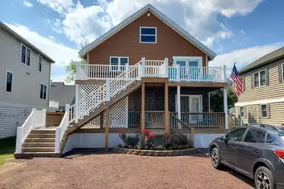 Image de Flexibilité, une grande valeur Bedrm 7, 4 salles de bain, maison, plage 2 blocs