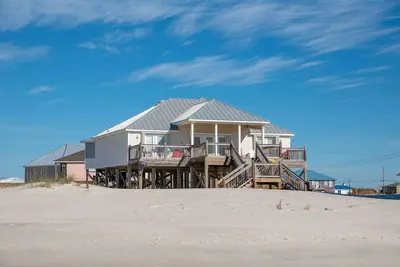 \"Beachside\" - Magnifique 3 chambres, 2 salles de bain avec une vue incroyable sur la plage du golfe!