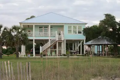 Image de 'Seaglass'-Perfect Beach House avec piscine, paisible et privé