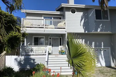 Image de Charmante maison de plage de Carpinteria 2 Bd hiver \/ 3 Bd été, grande escapade hivernale