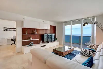 Image de Incroyable vue sur la mer Beach Club 2 Resort Hallandale Beach, 3bed / 3bath