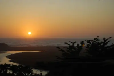 Image de Sojourn par le Mer Ă Salmon Creek Beach