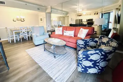 Image de Condo Premium au 8e étage. Incroyable vue sur l'océan! Entièrement rénové.