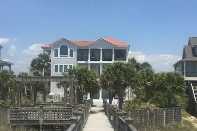 Image de Incroyable Oceanfront Resort