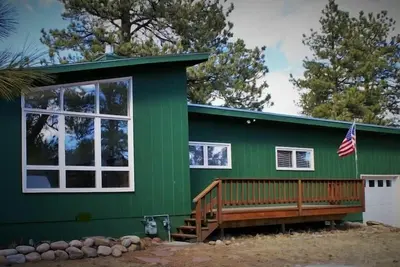 Image de Cabine remplie de lumière, à quelques pas de l'entrée du parc Rocky Mtn Natl * toute l'année *