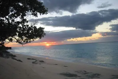 Image de Beach House sur une magnifique plage isolée