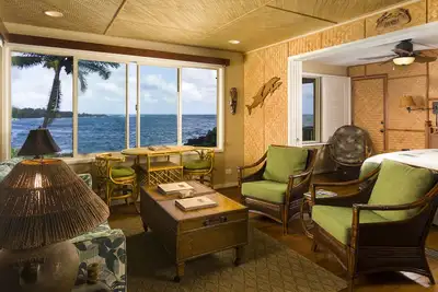 Image de Hana Kai Maui - Oceanfront \"Waikaloa\" (Unit # 1) Corner Unit 100Ę» Off Water