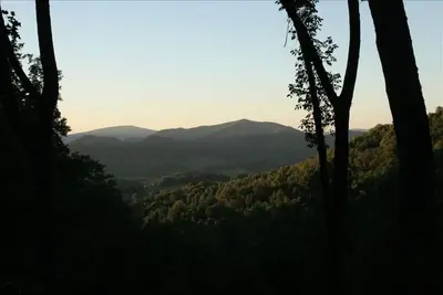 Image de Mountain Air - A202-Pet Friendly Condo - Mtn Views - en dehors d'Asheville