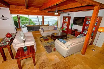 Image de Idéal vacances en famille avec 6 chambres avec vue sur l'océan!