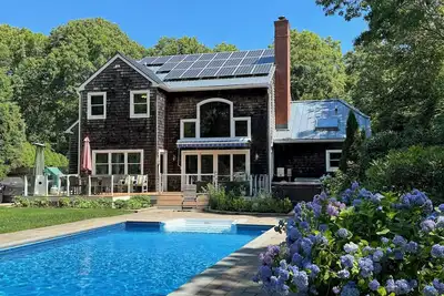 Image de TowheeHamptonVilla, 4 lits, 2 maîtres, piscine / spa / village frange