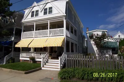 Image de Windsor House Cape May, bloc de plage