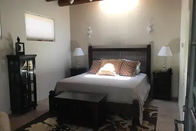 Image de Charmante Adobe Casita - Marchez jusqu'à Plaza & Canyon!