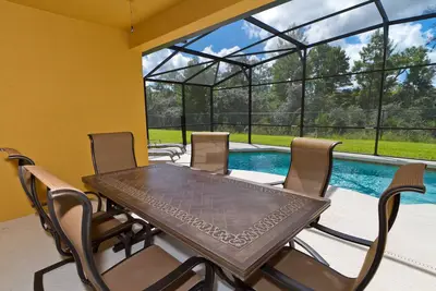 Image de Villa de luxe 5 étoiles face à la piscine face au sud - Soldes d'été - 1100 $ / sem