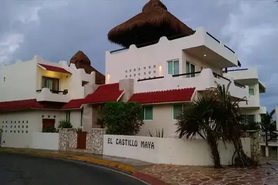 Isla Mujeres, Cancun 1-5 Br, Oceanfront Pool Villa, à partir de 130 $