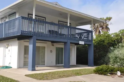 Image de Négocier Beach 4 Chambre avec table de billard