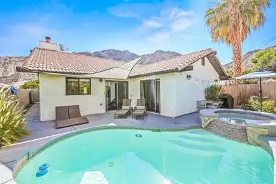 Image de Maison moderne avec piscine et spa à La Quinta Cove \/! ! 12 couchages