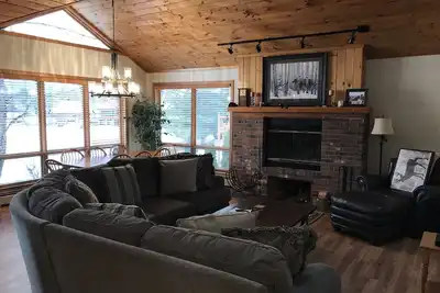 Image de Belle Lakeside Deer Park Resort
