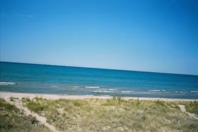 Image de Lake Michigan Lake Front, 4 ch et 2 bains avec Prvt Beach