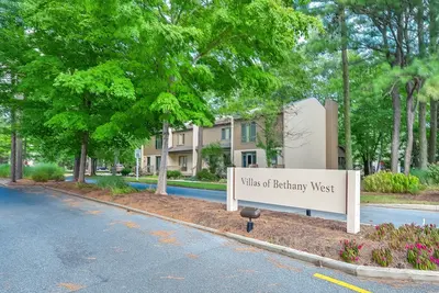 Image de Bethany Beach 3-Br Townhouse avec piscine et tennis - Ă distance de marche de la plage!