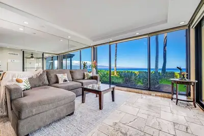 Image de Vues sur l'océan et le coucher du soleil: Magnifique Condo au rez-de-chaussée rénové - The Mahana