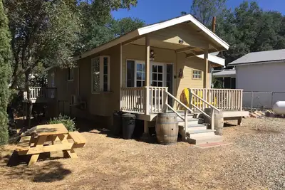 Image de Cache-Cabine Rustique Moderne