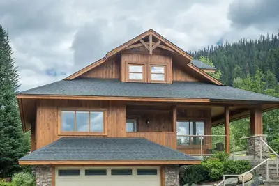 Image de # 11 Fairways Drive - Luxury 4 Br, bain à remous