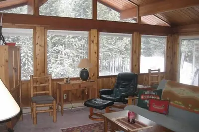 Image de Cabine Mt Bachelor avec nouveau bain Ă remous, minutes Ă Sunriver, 20 minutes Ă Bachelor